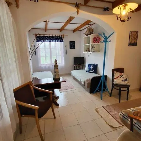Horgony Vendeghaz Apartment Mezotur